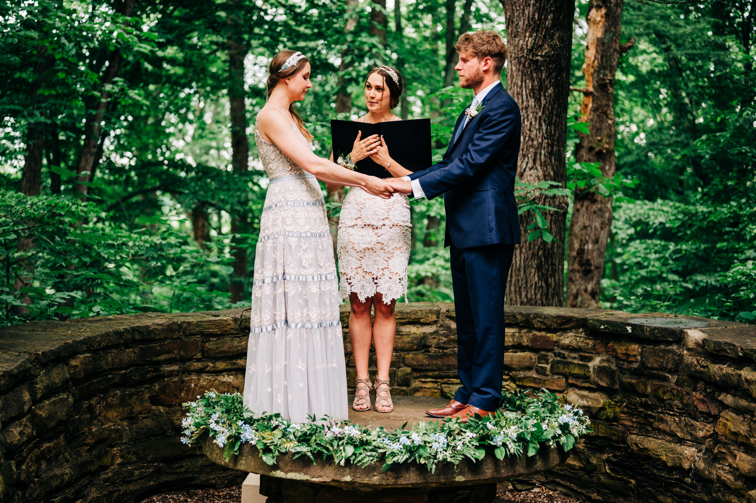 outdoor ceremony at brown county state park