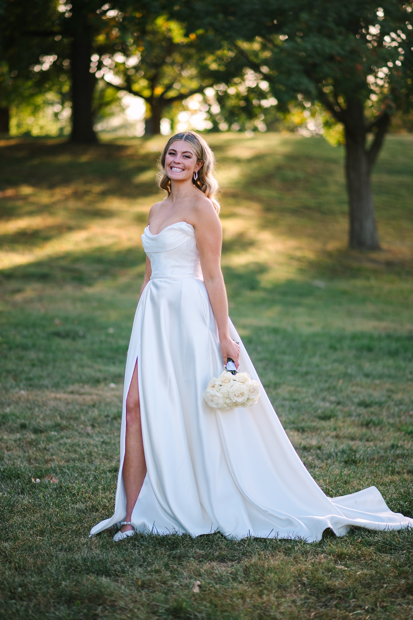Bridal portraits at Garfield Park in Indianapolis, IN