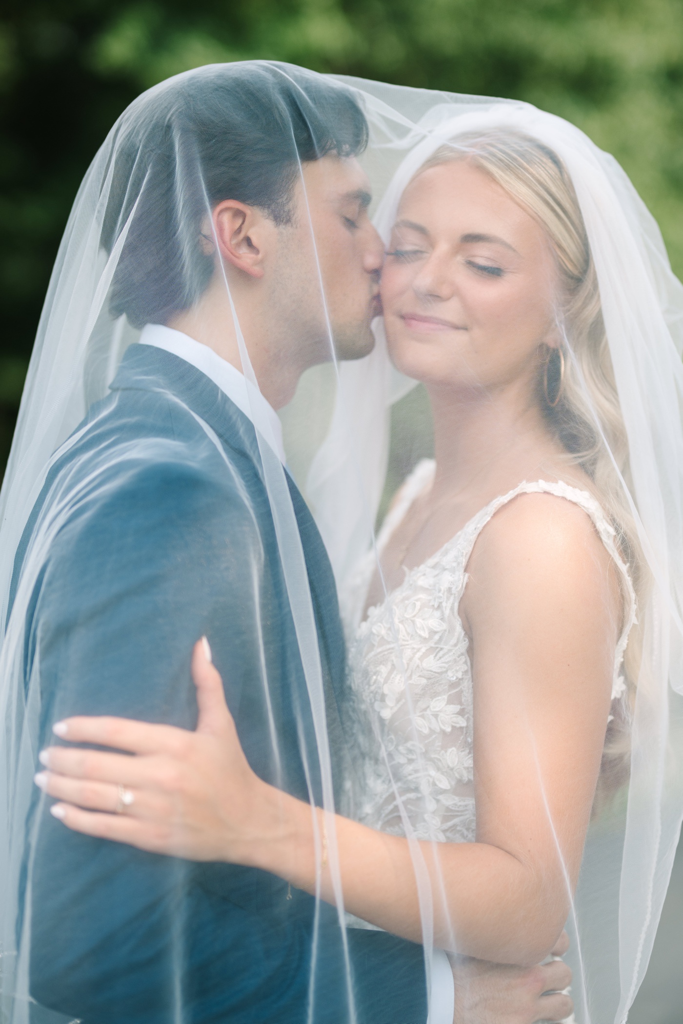 Mika LH - Bloomington Wedding Photographer